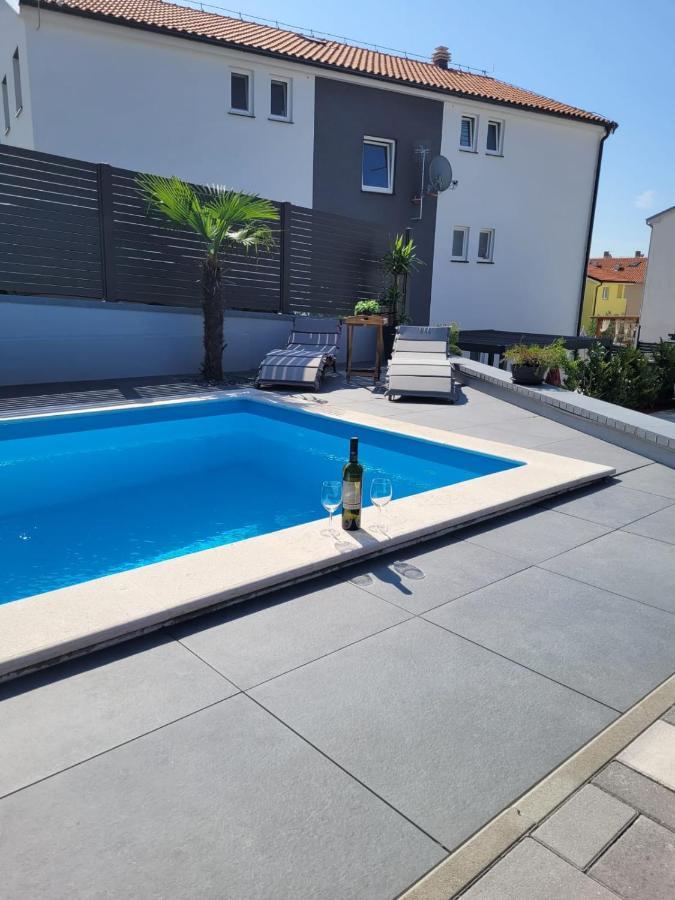 Apartment Lo&Ti Čižići Esterno foto